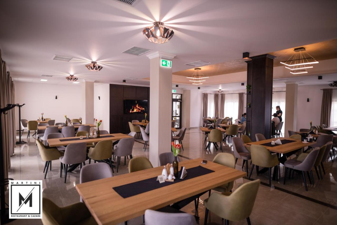 Martini Restaurant & Cazare Sebesel Extérieur photo