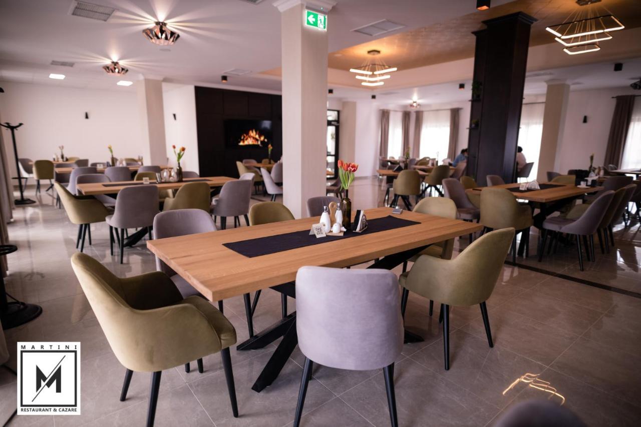 Martini Restaurant & Cazare Sebesel Extérieur photo