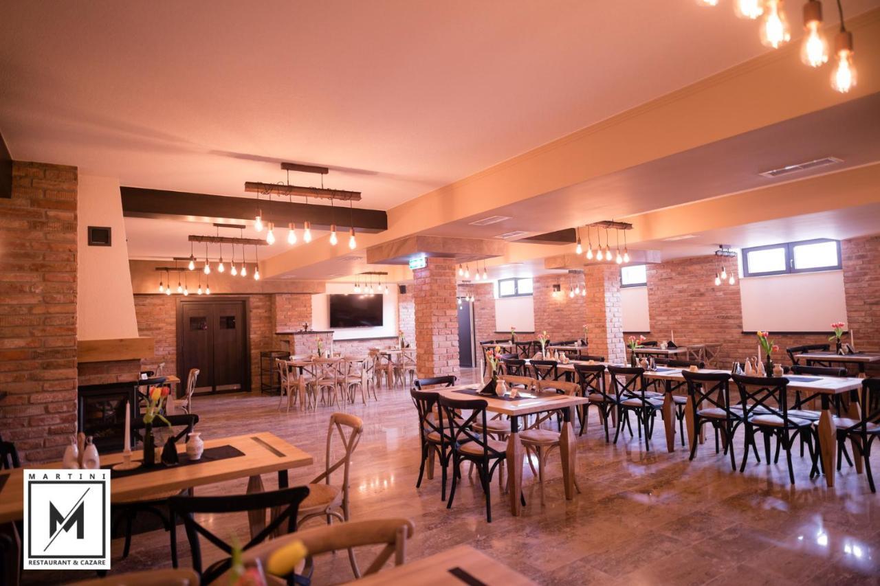 Martini Restaurant & Cazare Sebesel Extérieur photo