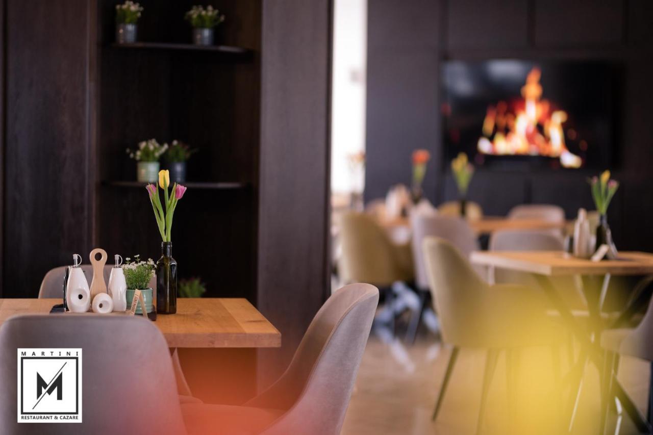 Martini Restaurant & Cazare Sebesel Extérieur photo