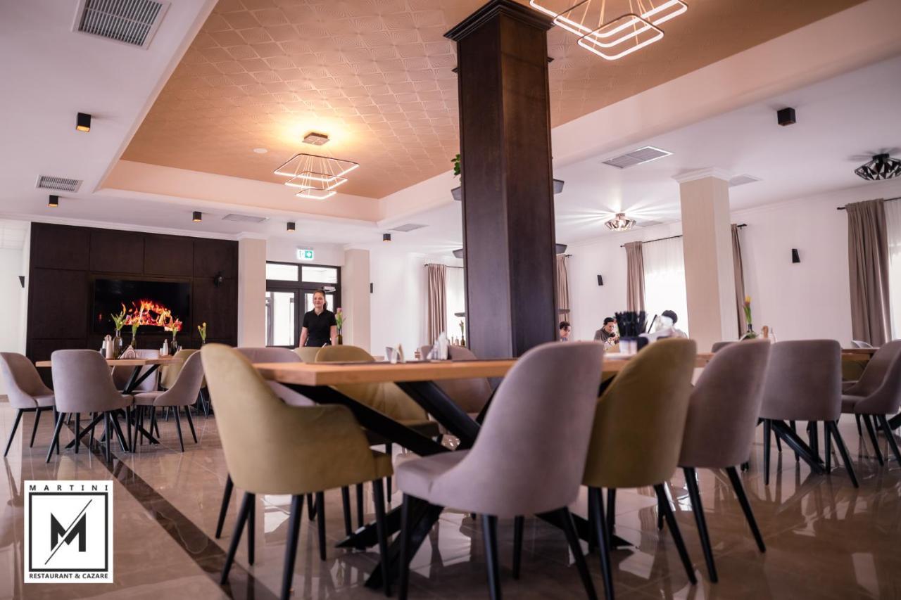 Martini Restaurant & Cazare Sebesel Extérieur photo